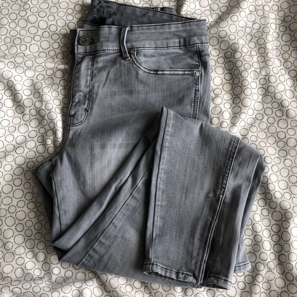 White House Black Market Skinny Ankle Jeans